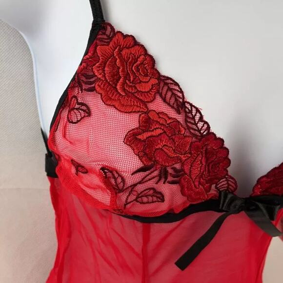 Escante Women's Sheer Babydoll Lingerie Nightie Set Red - Size Large - Picture 3 of 5